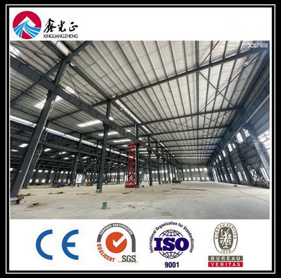 Geïsoleerde panelen Prefabricated Steel Buildings Light Q345 Warmgewalst