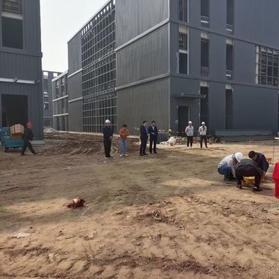 Q355B Staalframe Meerdere verdiepingen Staalconstructie kantoorgebouw