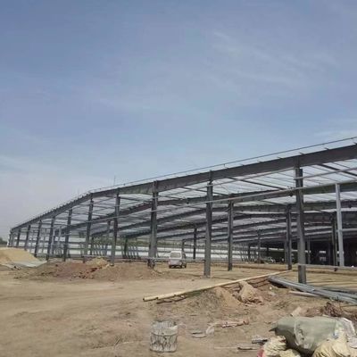 PVC-ruit voorgefabriceerd magazijn Gebouw Gelast staalconstructie magazijn OEM