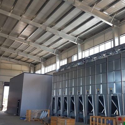 Commerciële geprefabriceerde werkplaatsgebouwen Op maat gemaakte staalconstructie