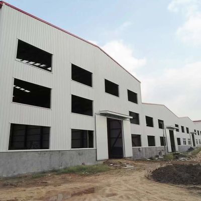 Industrieel voorgefabriceerd staal magazijn ODM Voorgefabriceerde staalgebouwen