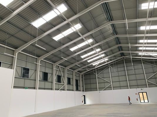 Gepersonaliseerde staalconstructies Warehouse Industrieel geprefabriceerd metalen gebouw