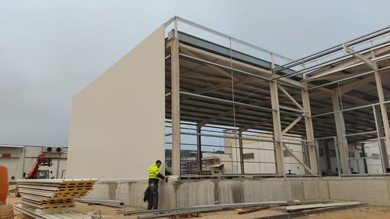 Gepersonaliseerde staalconstructies Warehouse Industrieel geprefabriceerd metalen gebouw