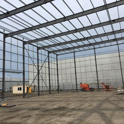 Topkwaliteit op maat gemaakte pre-engineered staalstructuur markt tentoonstellingszaal