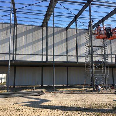 Topkwaliteit op maat gemaakte pre-engineered staalstructuur markt tentoonstellingszaal