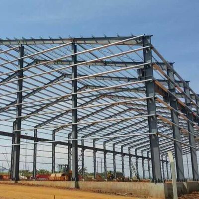 Vinnige constructie Staalconstructie magazijn Milieu kantoorgebouw