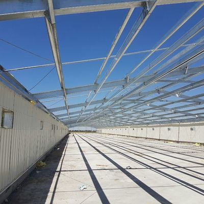 PPGL Vleeshouderij Huis met duurzame roldeuren